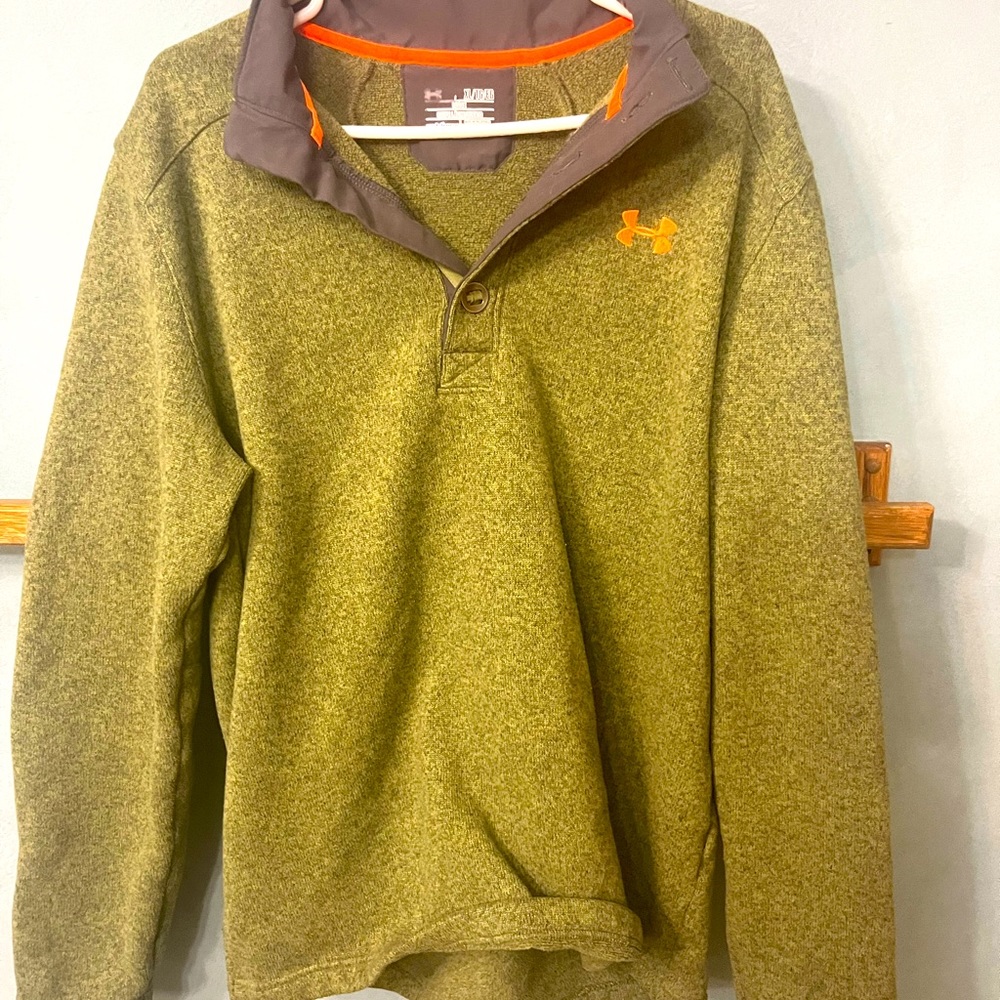 Green under armor pullover mens XL